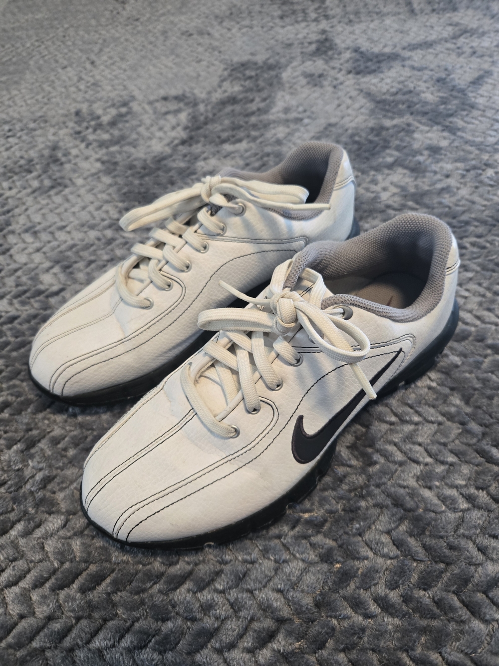 Nike Golf Shoes White Black Gray 317637-101 Size 4Y EU